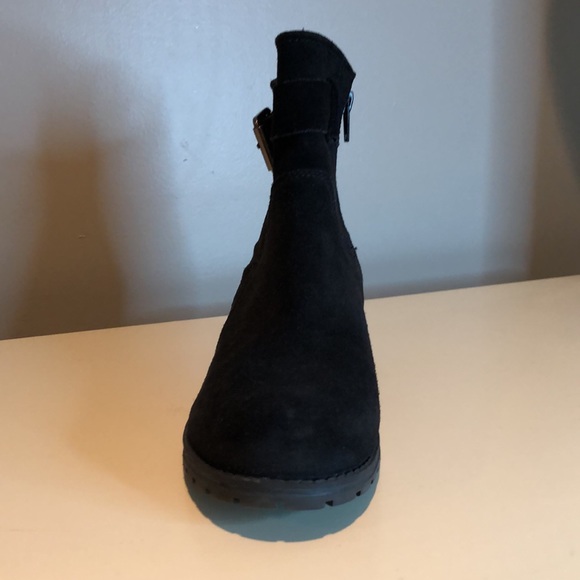 Clarks Ladies Smart Ankle Black Suede Boots "Marana Amber" - Picture 8 of 12